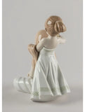Lladro 2023 NEW Combing Your Hair