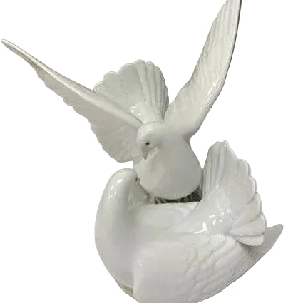 Lladro Nido de Amor Love Nest – Irish Crystal Company